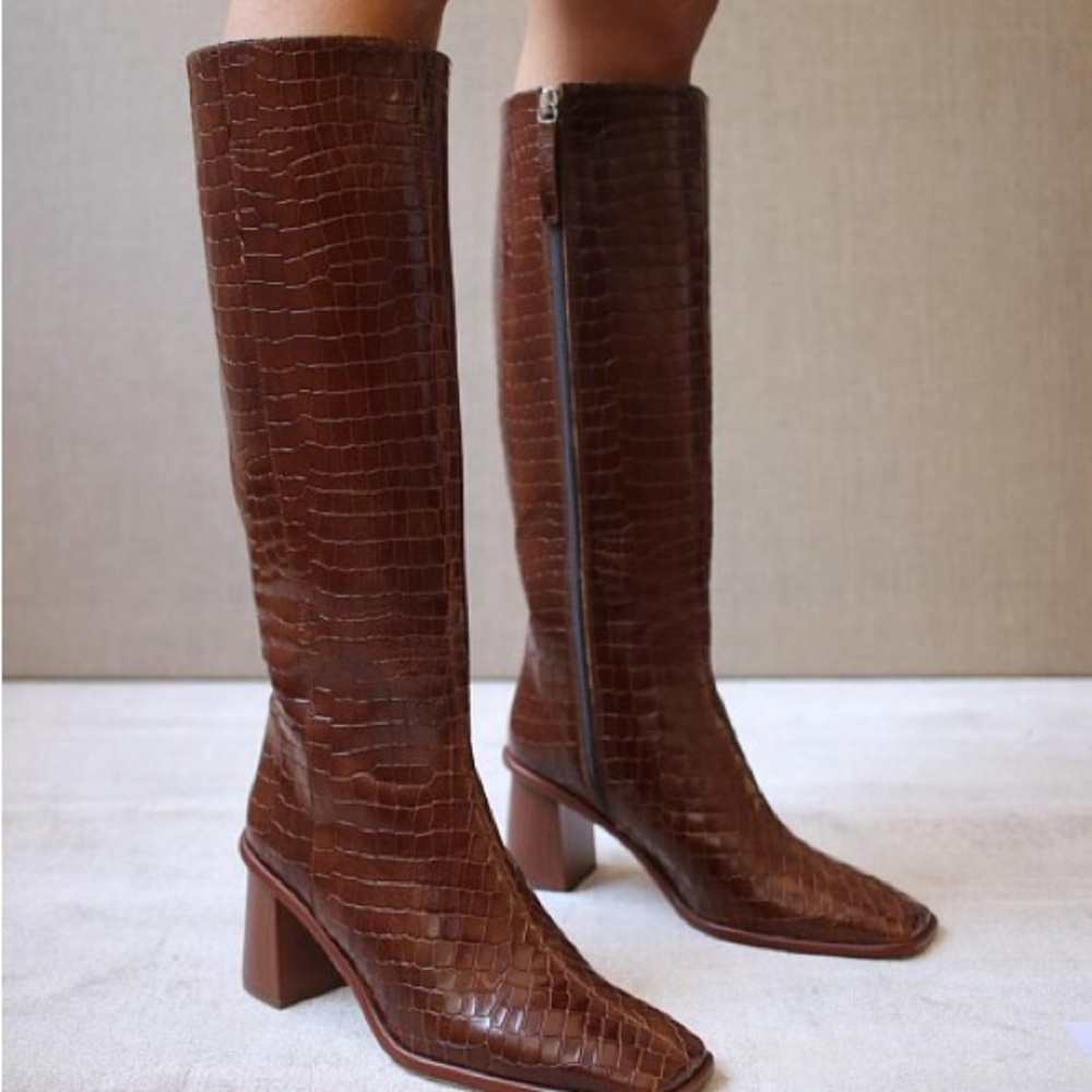 Alohas East Croco Boot Brown